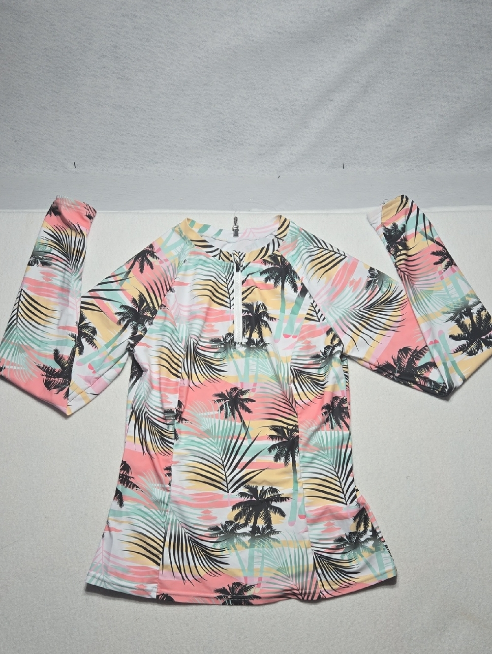 Long Sleeve Tropical Print Rash Guard - Pink Multi